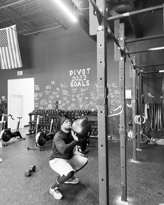 Pivot Fitness community workout
